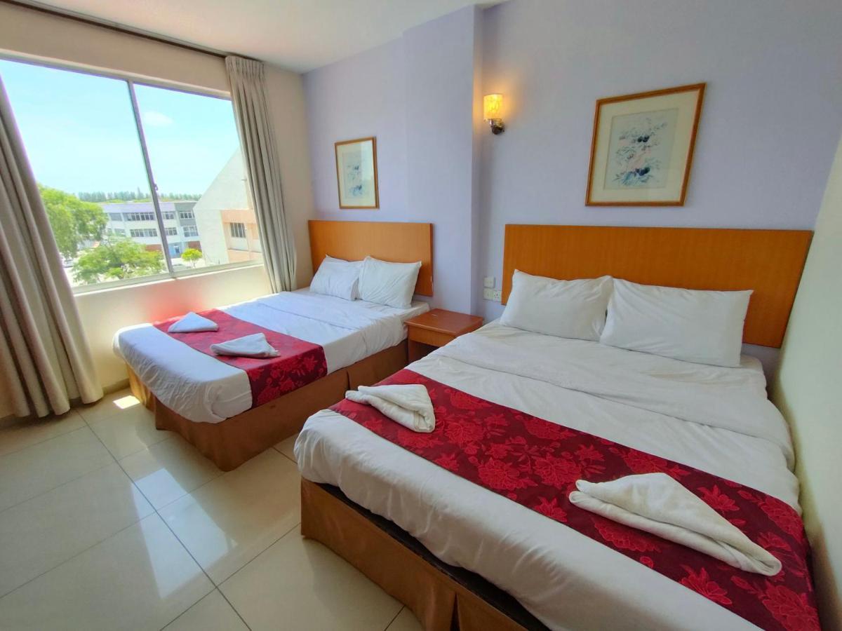 Mrc Hotel Melaka Raya Zewnętrze zdjęcie