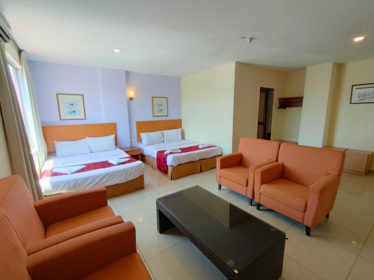 Mrc Hotel Melaka Raya Zewnętrze zdjęcie