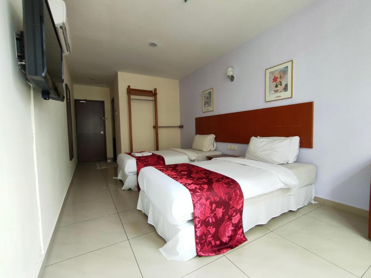 Mrc Hotel Melaka Raya Zewnętrze zdjęcie
