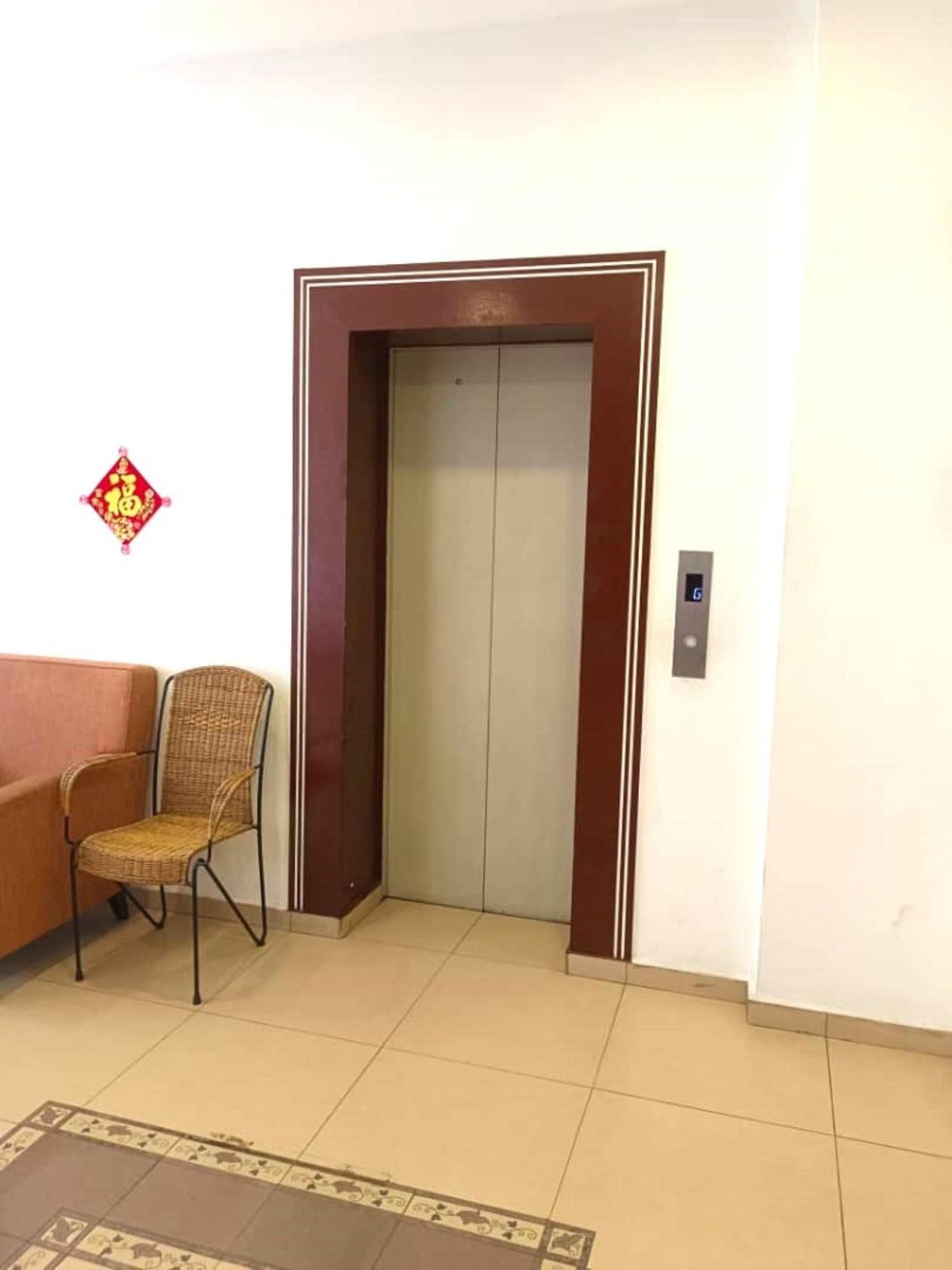 Mrc Hotel Melaka Raya Zewnętrze zdjęcie