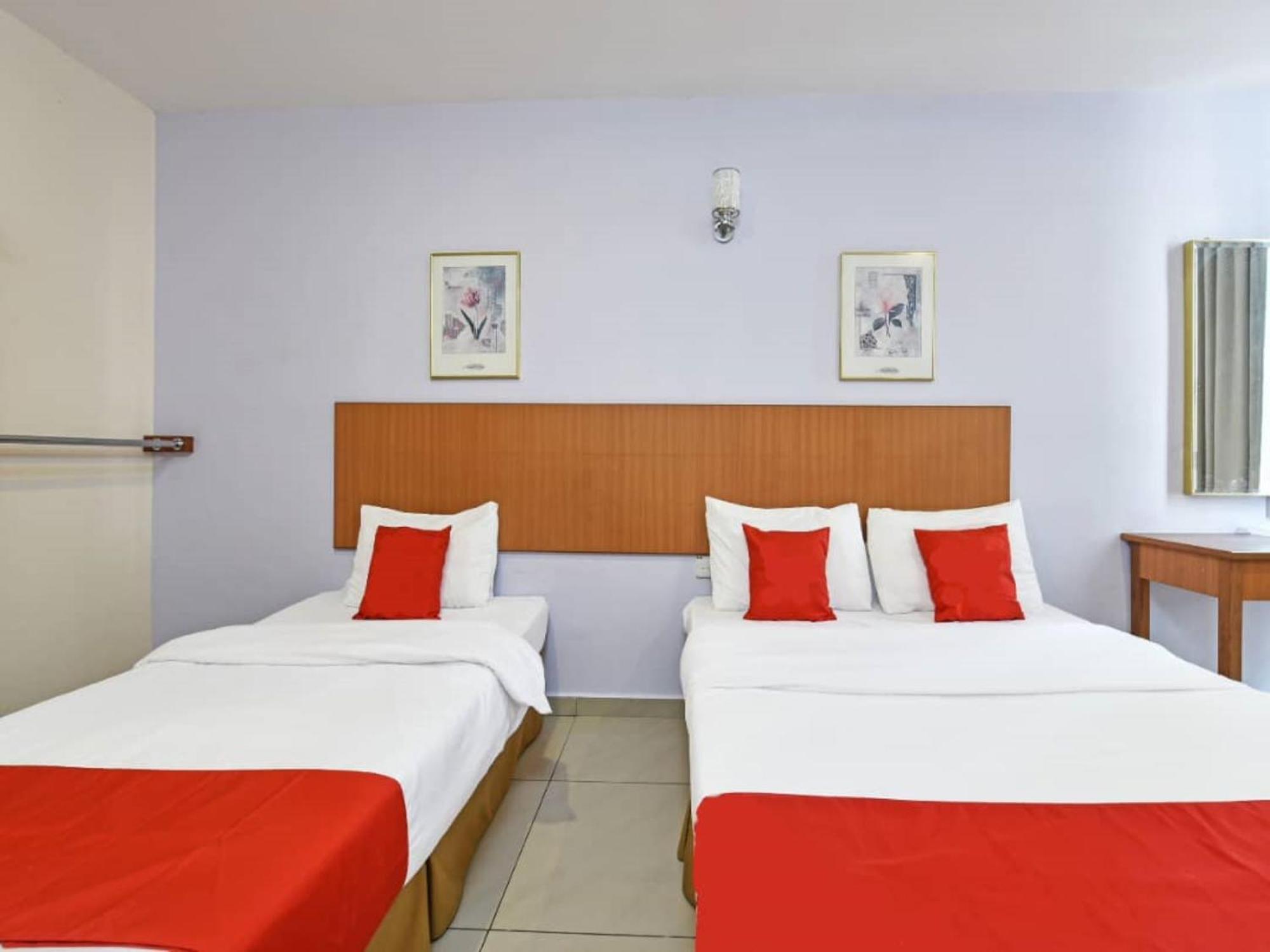 Mrc Hotel Melaka Raya Zewnętrze zdjęcie