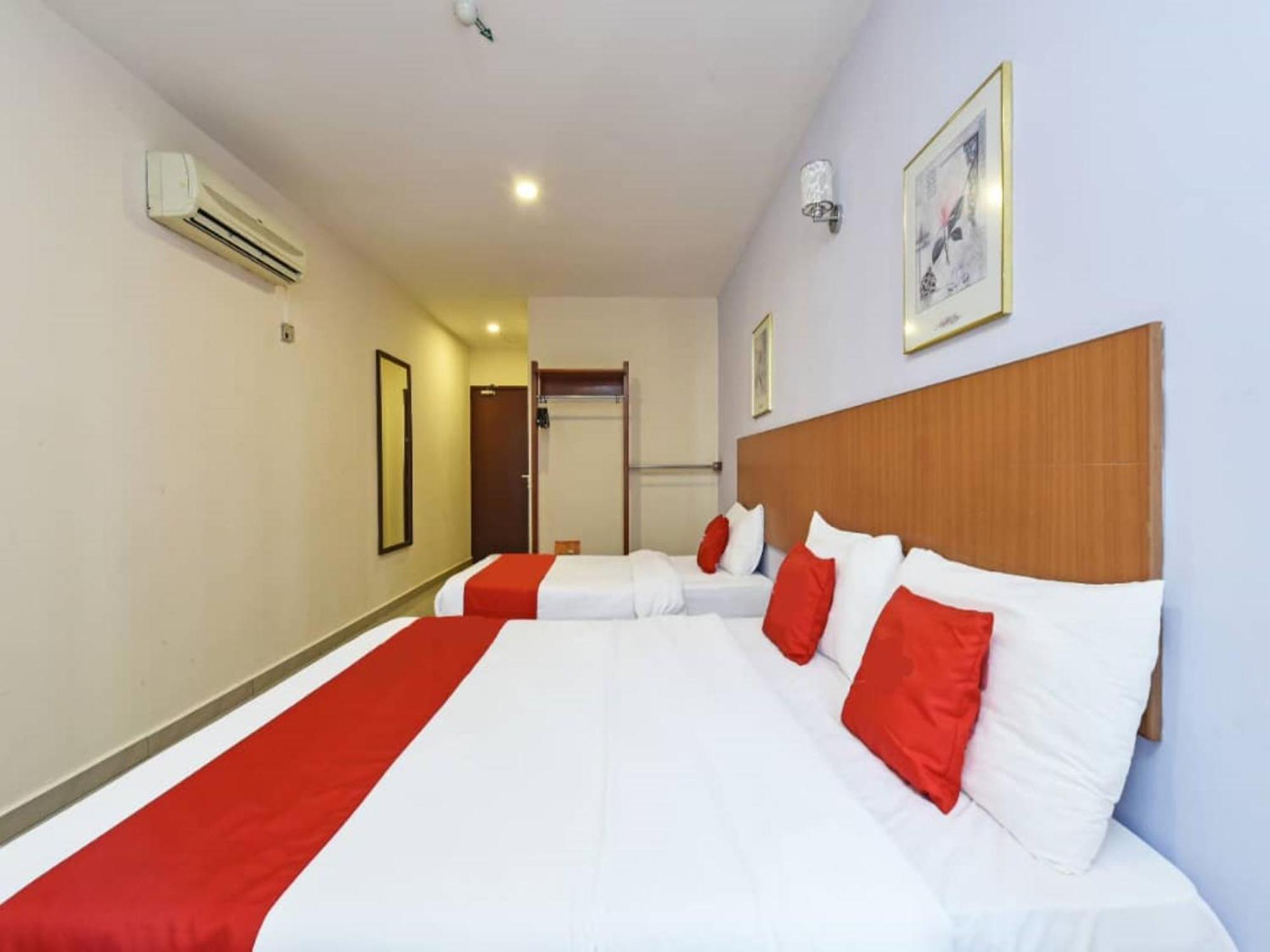 Mrc Hotel Melaka Raya Zewnętrze zdjęcie